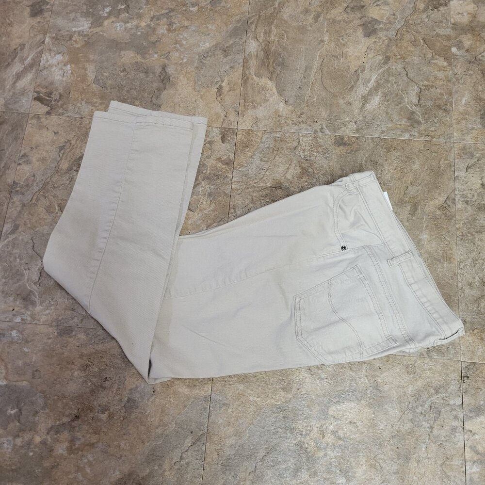 Women's Beige Lee Jeans Relaxed Fit Size `10